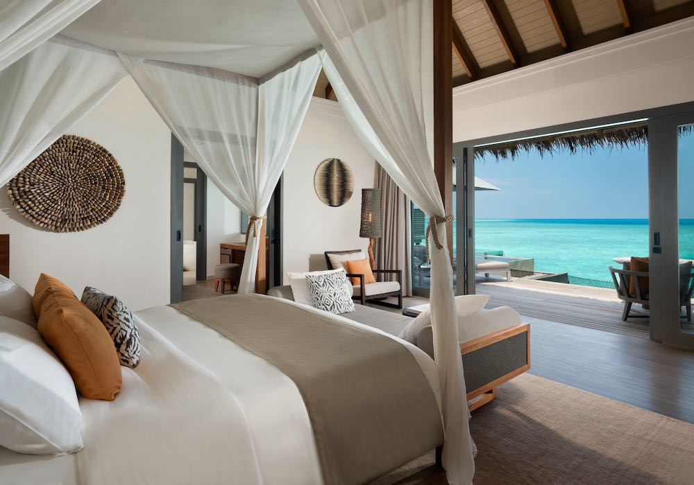 One Bedroom Overwater Pool Residence photo 2